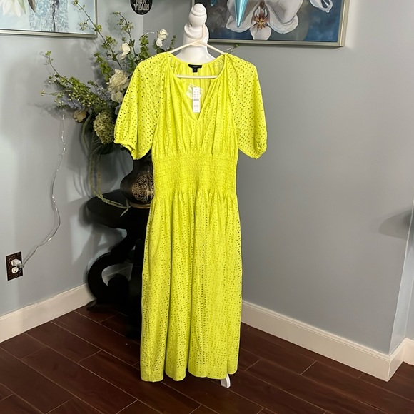 J. Crew Dresses & Skirts - J.CREW yellow, green dress ,size small. Top material 100% Cotton and lining.